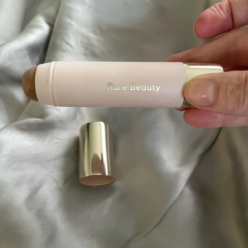Rare Beauty Bright Side Bronzing Stick - Cream - Picture 4 of 5